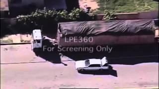 Live Footage of LA bank robbers clash with police 1997 [upl. by Alamac]