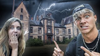 Mon premier URBEX dans un château hanté je parie que tu ne serais JAMAIS rentré 🏰 Jujurbex [upl. by Ovida541]